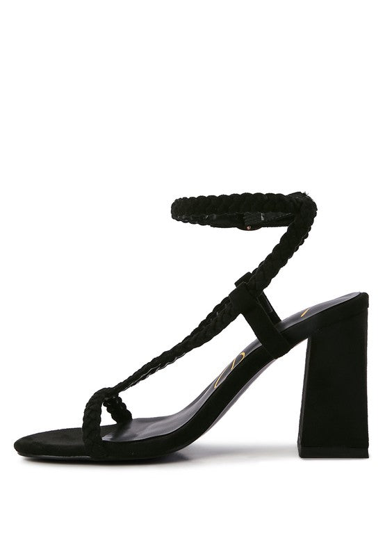 SMOOSH BRAIDED BLOCK HEEL